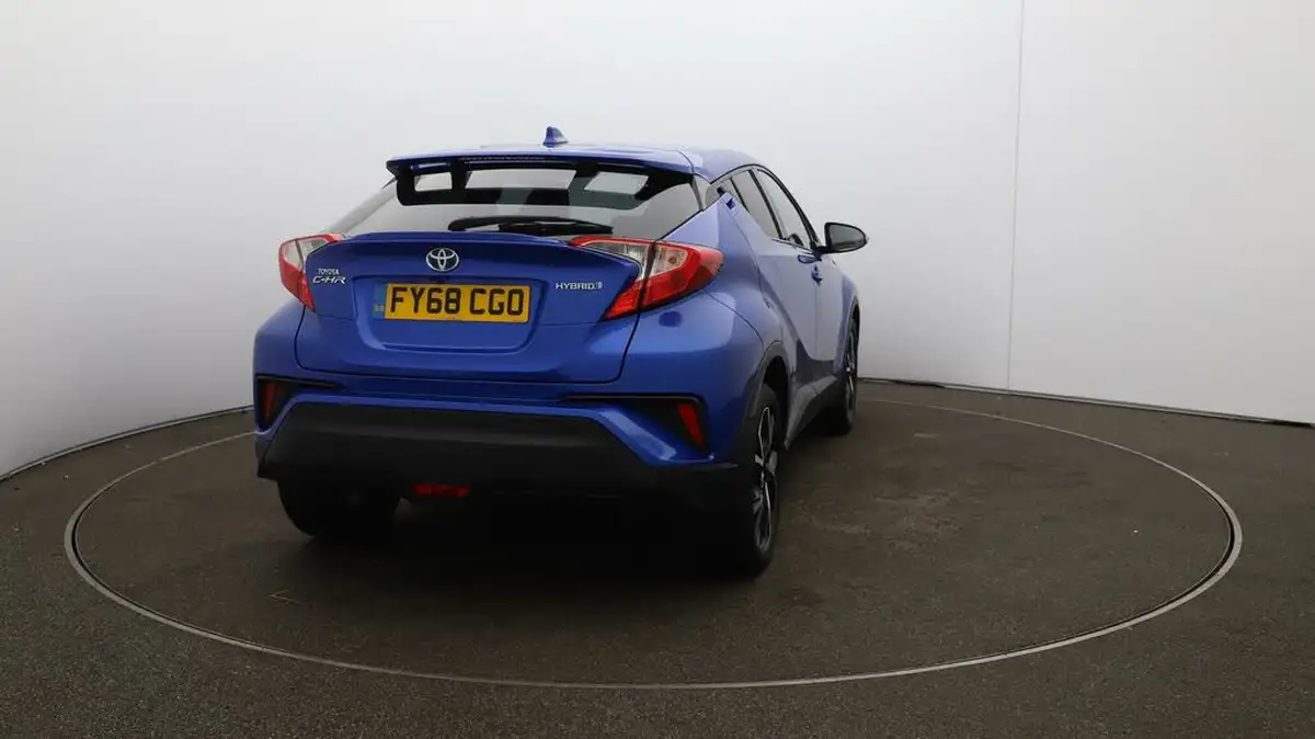 2018-toyota-c-hr-18-vvt-i-design-big-49