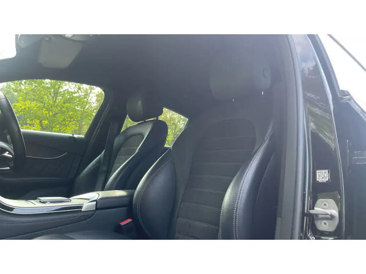 2019-mercedes-benz-glc-class-20d-glc220d-amg-line-coupe-4d-4matic-plus-big-31