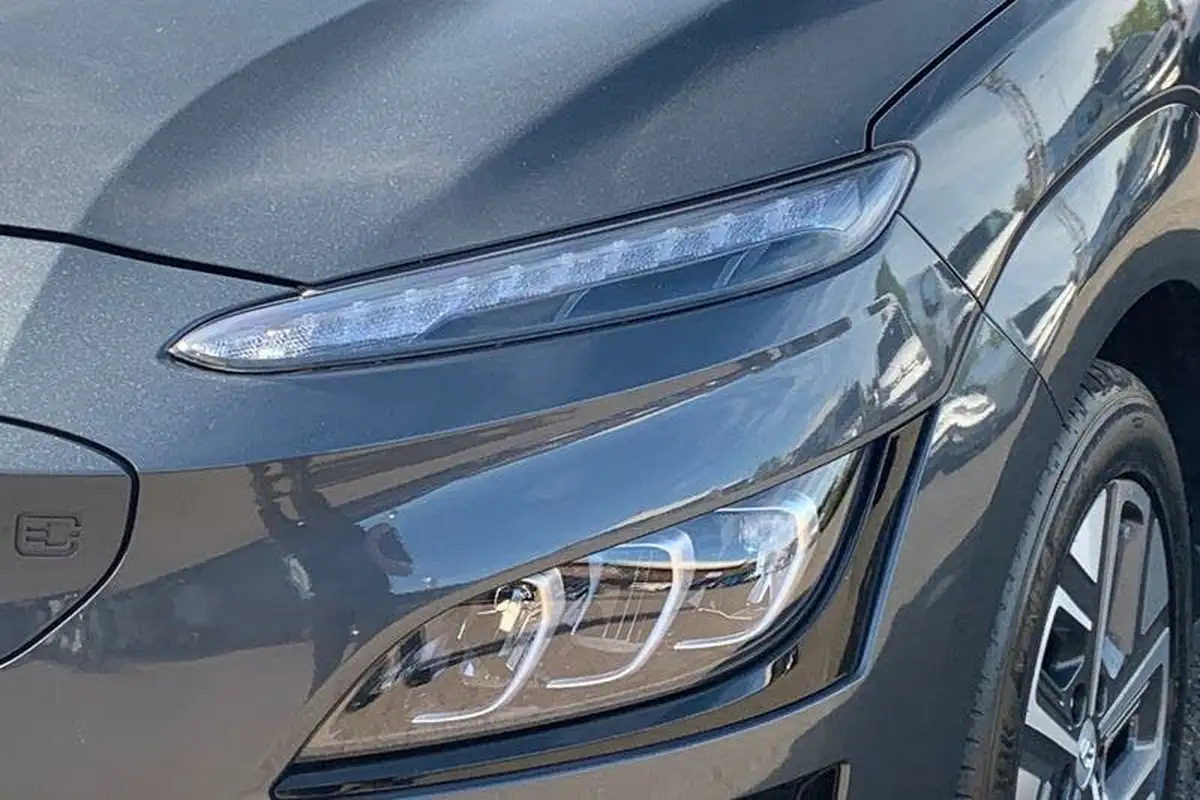 2021-hyundai-kona-e-premium-204ps-64kwh-7kw-obc-big-30