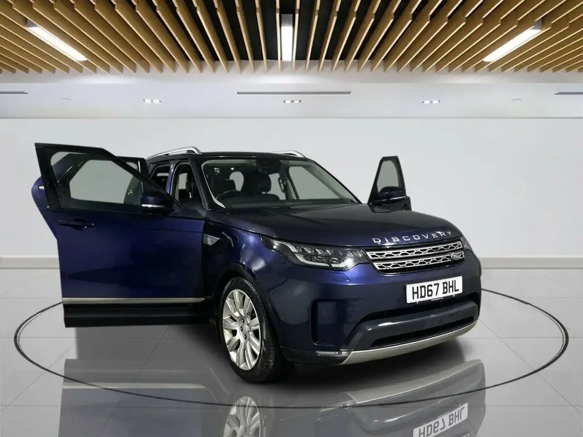 2017-land-rover-discovery-20sd4-hse-240ps-awd-station-wagon-5d-auto-big-9