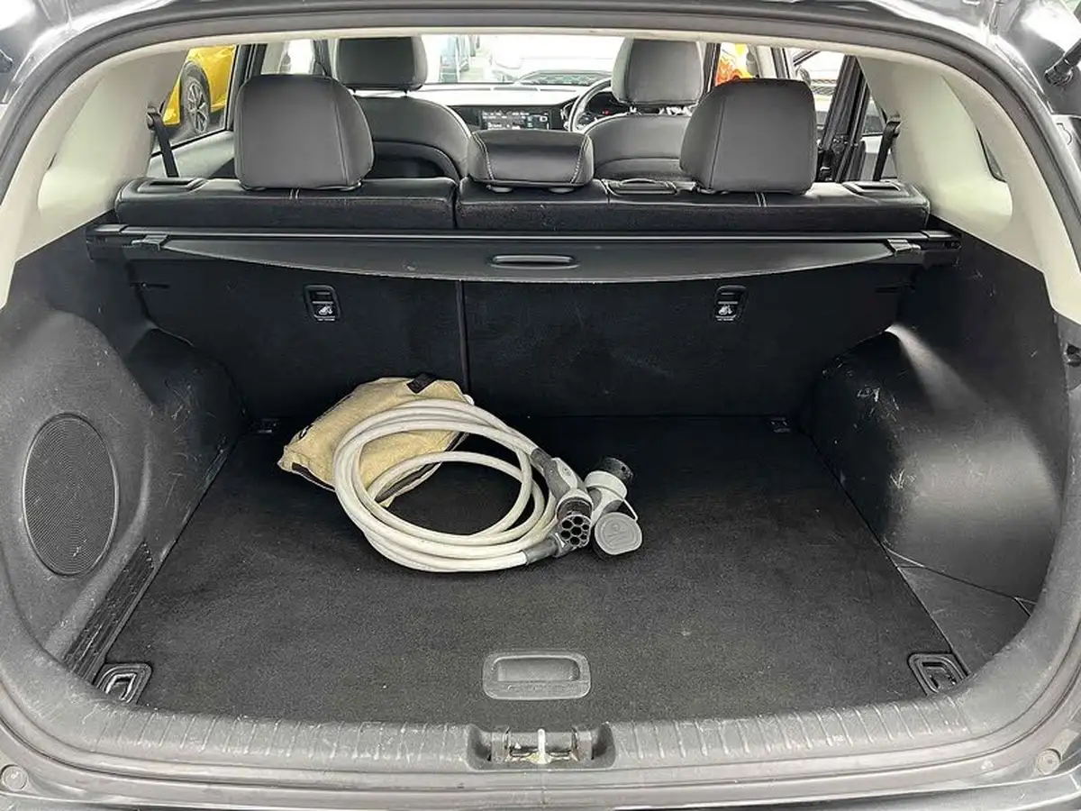 2021-kia-e-niro-ev-4-big-12