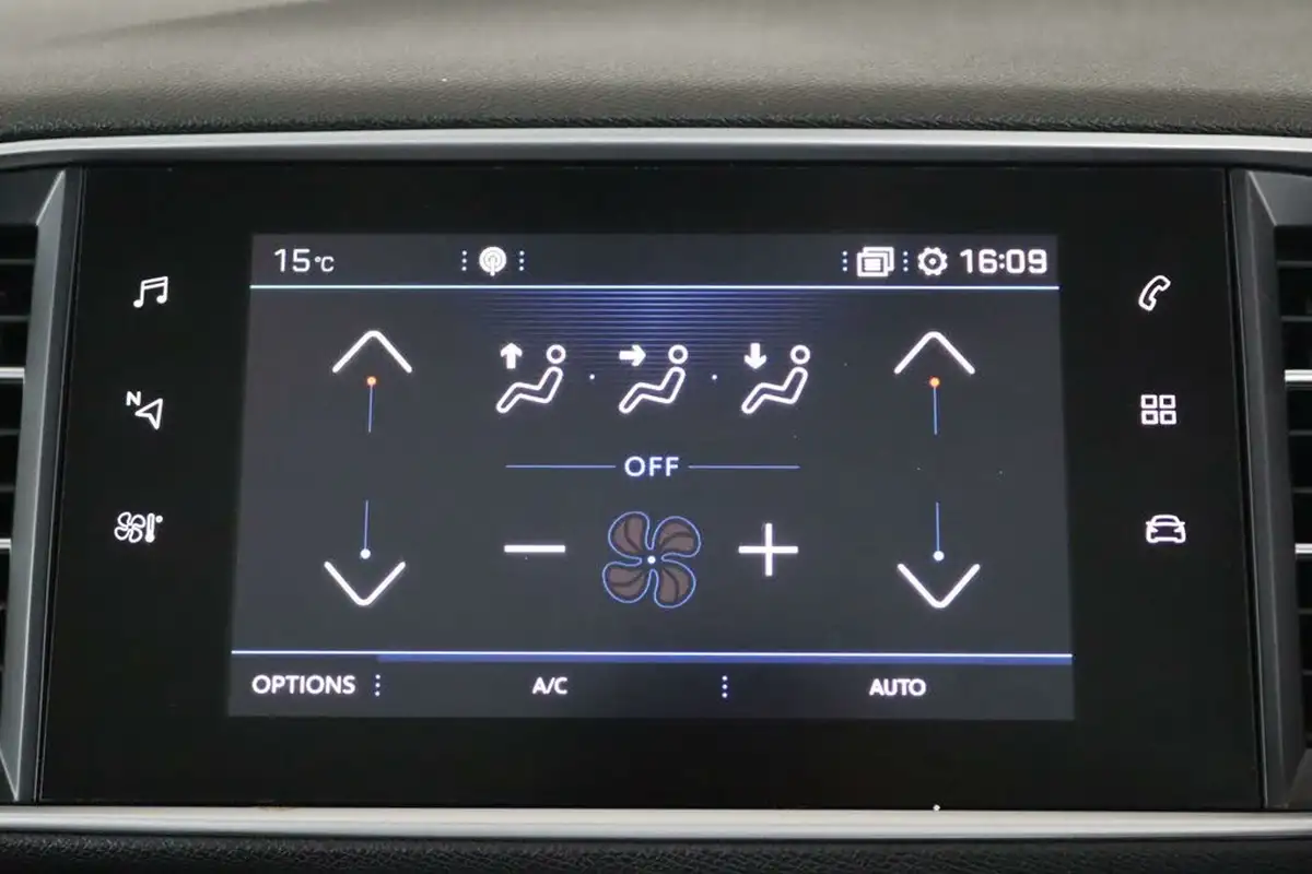 2020-peugeot-308-12-puretech-allure-130bhp-big-26