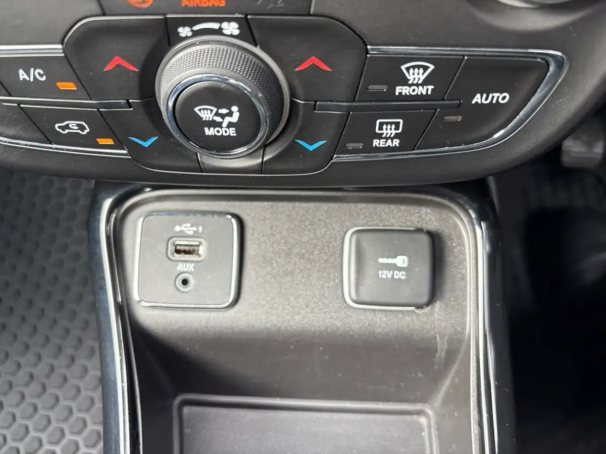 2021-jeep-compass-14-multiair-ii-night-eagle-big-36