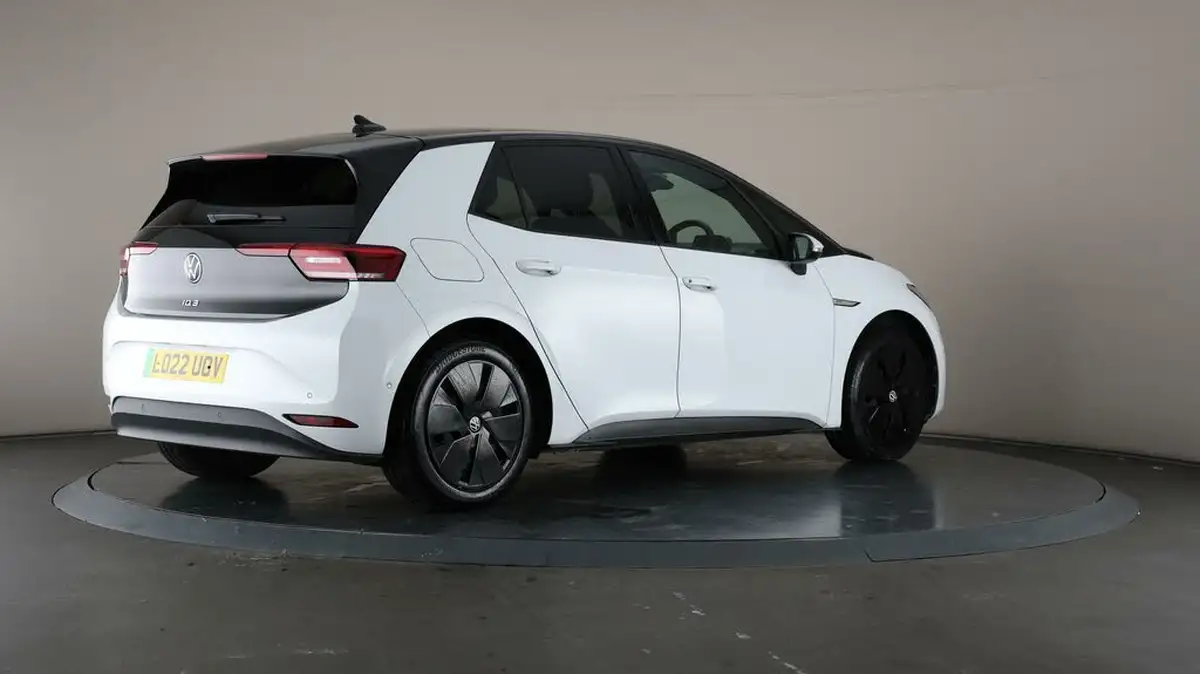 2022-volkswagen-id3-e-family-204ps-performance-big-57
