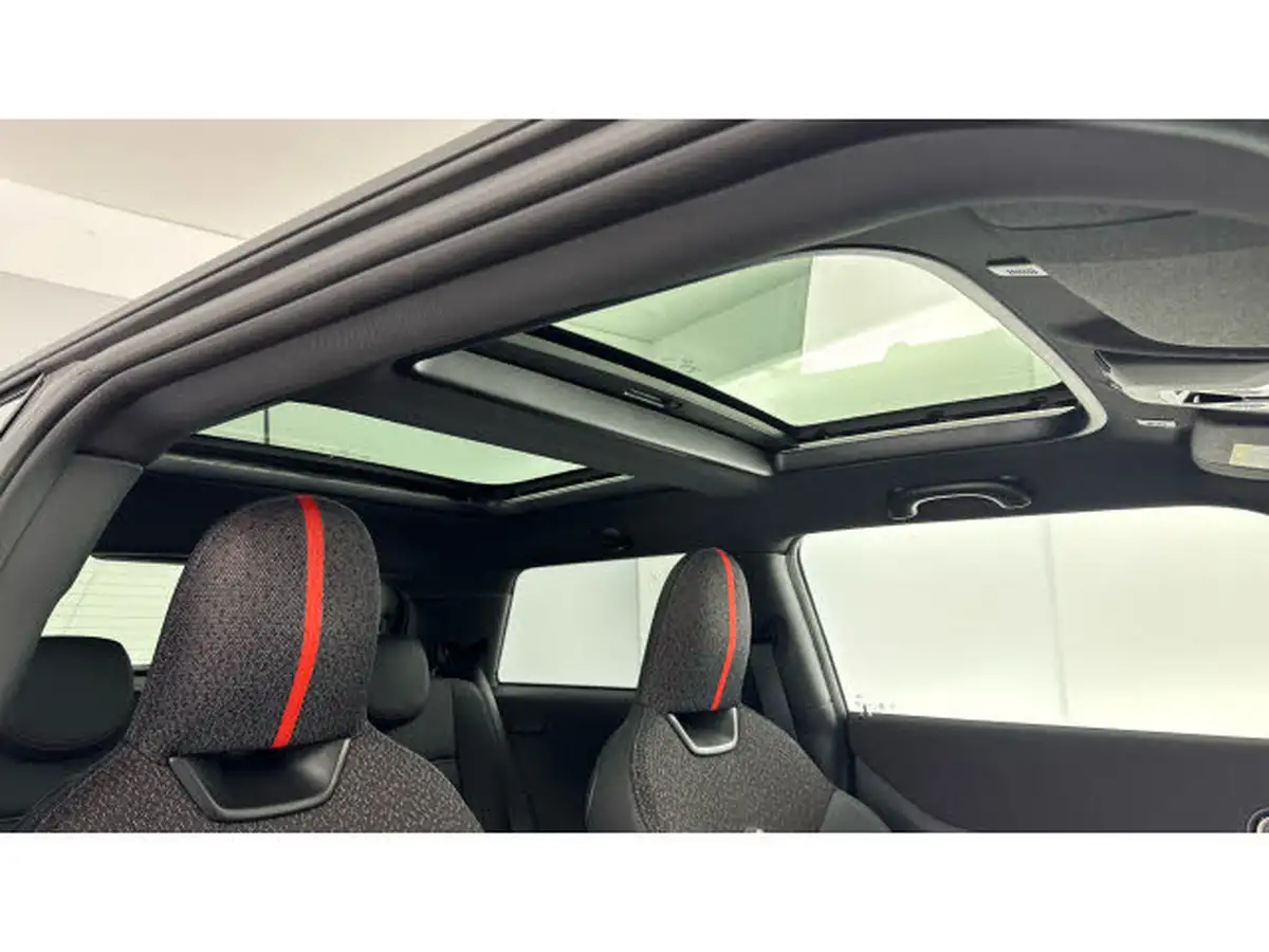 2024-mini-cooper-15-cooper-c-sport-3d-big-16