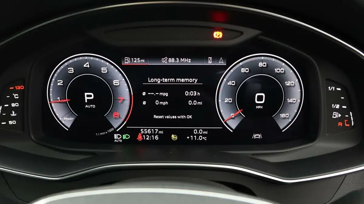 2022-audi-a6-saloon-20-40-tfsi-s-line-big-9