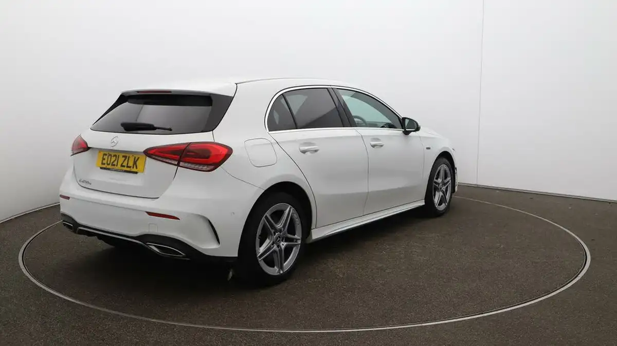 2021-mercedes-benz-a-class-13-a250e-amg-line-executive-hatchback-5d-big-47
