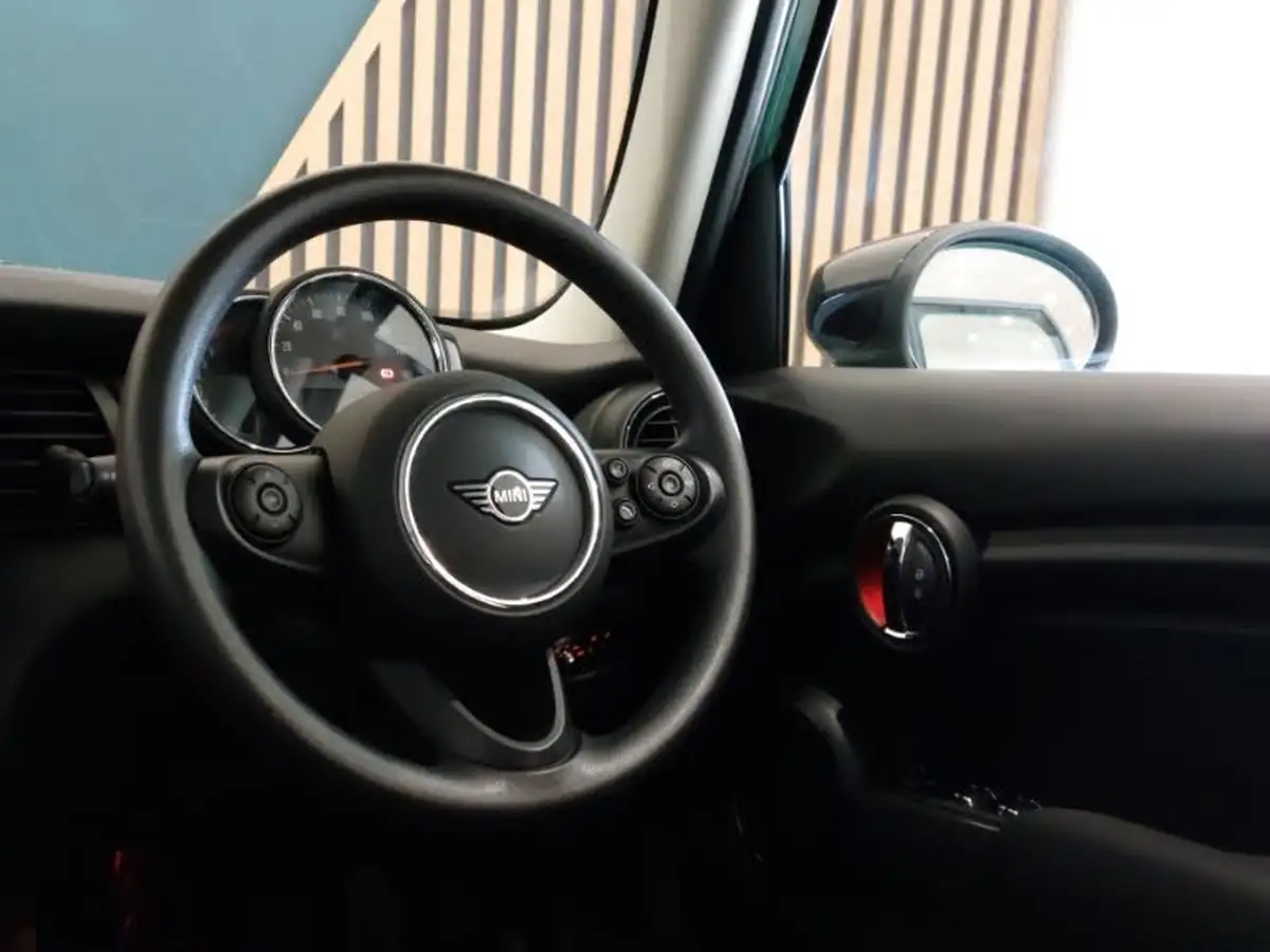 2021-mini-countryman-15-cooper-classic-big-9