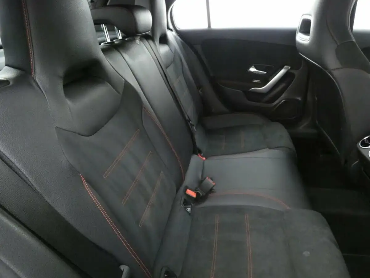 2019-mercedes-benz-a-class-13-a180-amg-line-hatchback-5d-big-14