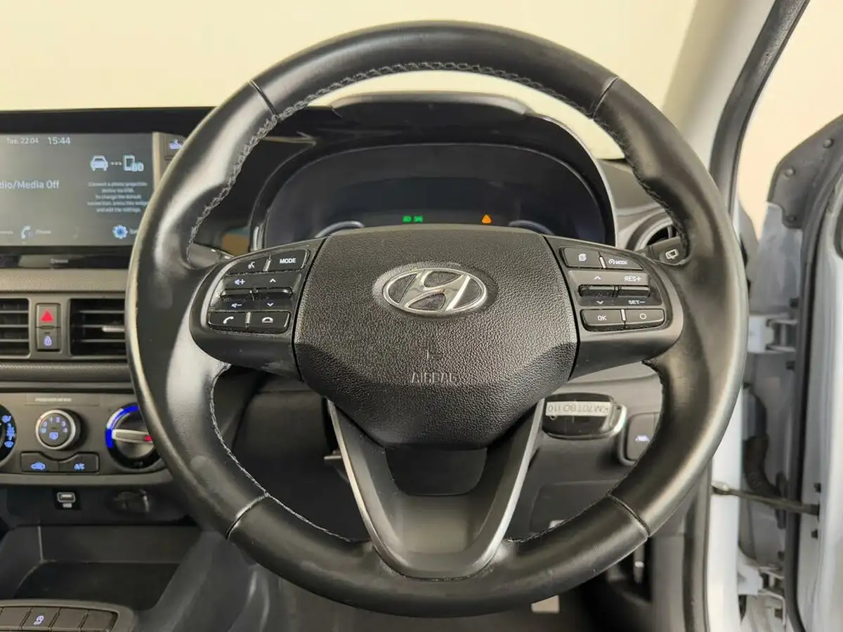 2020-hyundai-i10-10-se-connect-big-21