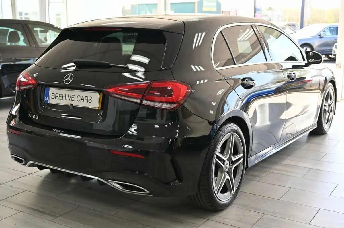 2019-mercedes-benz-a-class-13-a180-amg-line-hatchback-5d-big-8