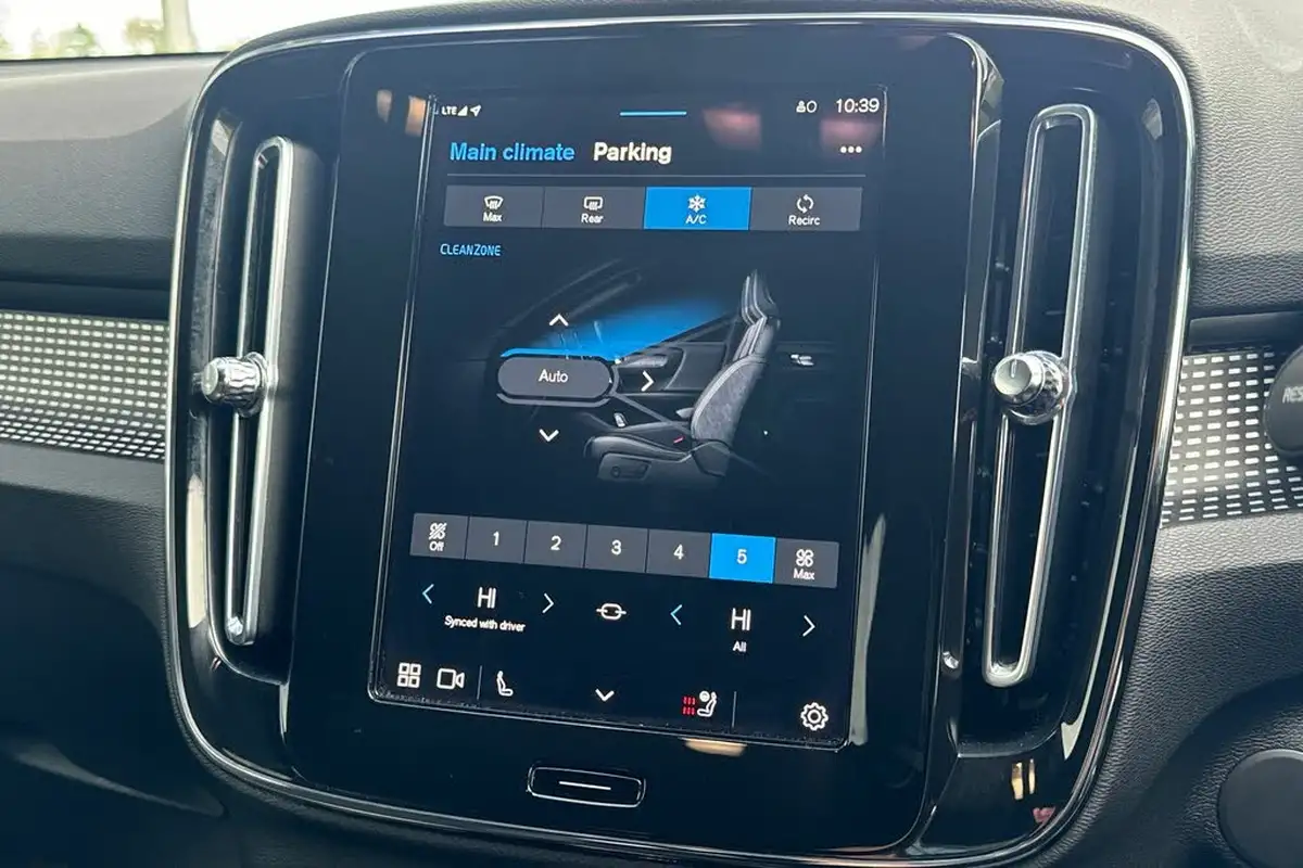 2022-volvo-xc40-e-recharge-plus-228bhp-big-22