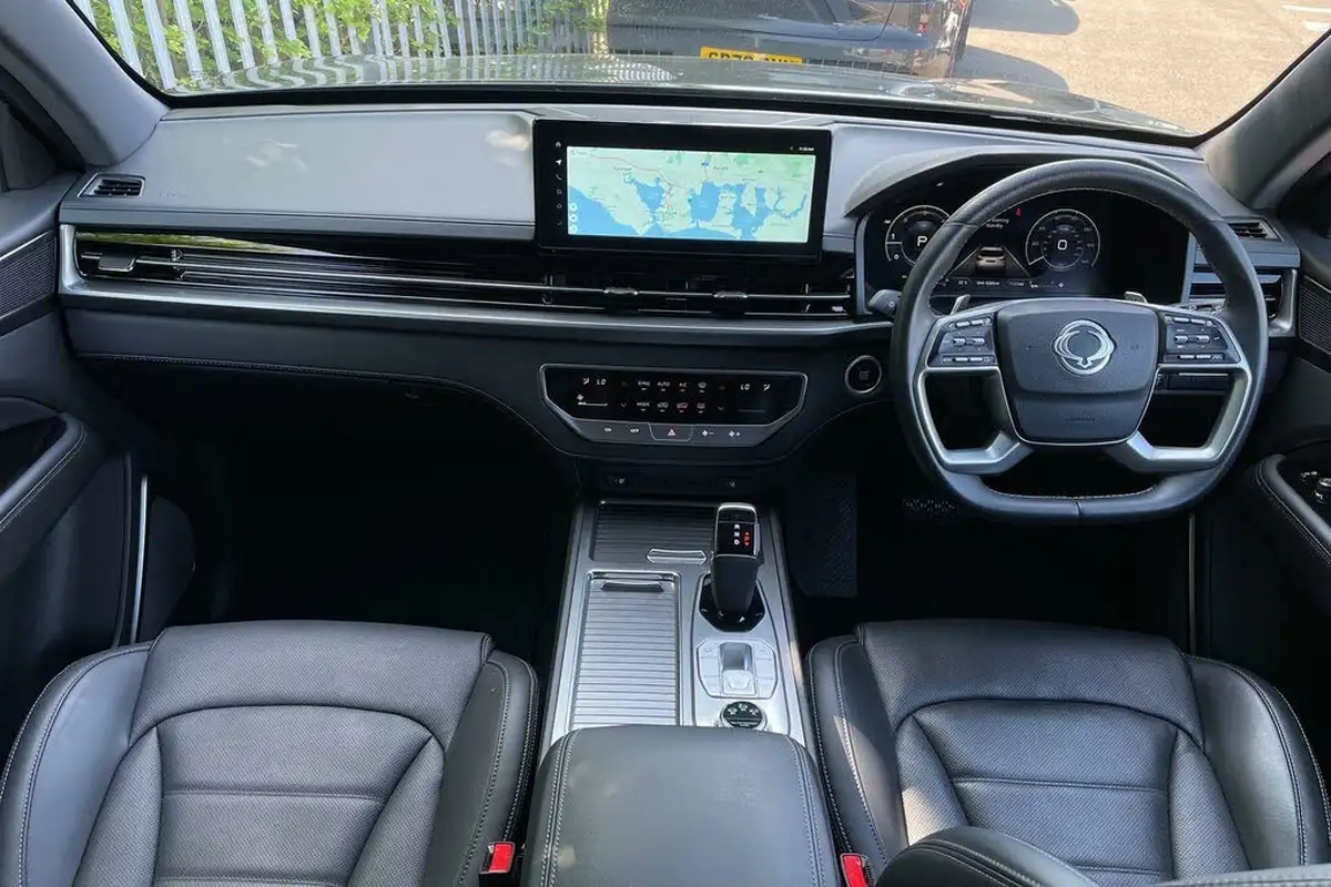 2024-kgm-ssangyong-rexton-22td-k30-big-2