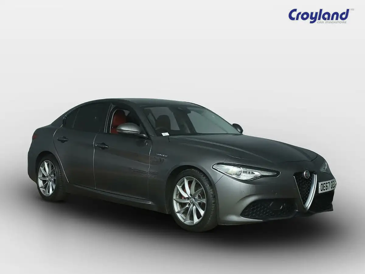 2017-alfa-romeo-giulia-20-veloce-big-0