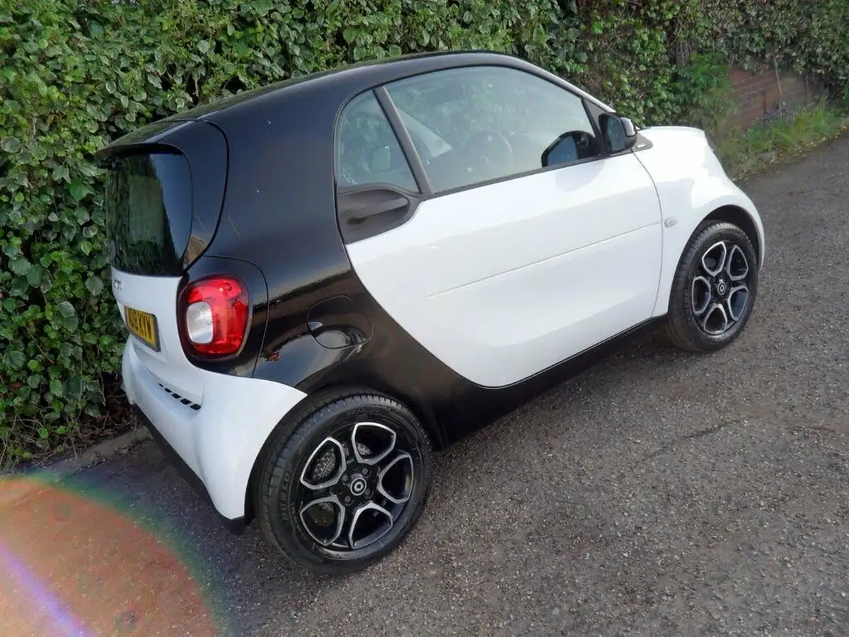 2018-smart-fortwo-10-prime-70bhp-premiumss-coupe-twinamic-big-33