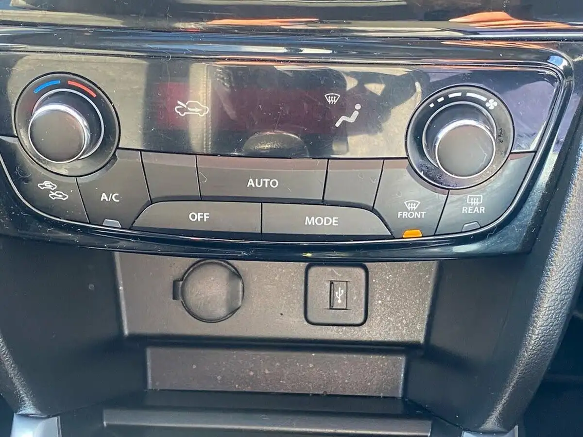 2016-suzuki-vitara-16ddis-sz5-allgrip-big-17