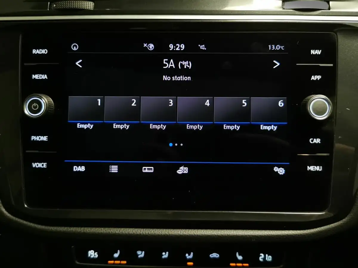 2020-volkswagen-tiguan-allspace-20bitdi-sel-big-6
