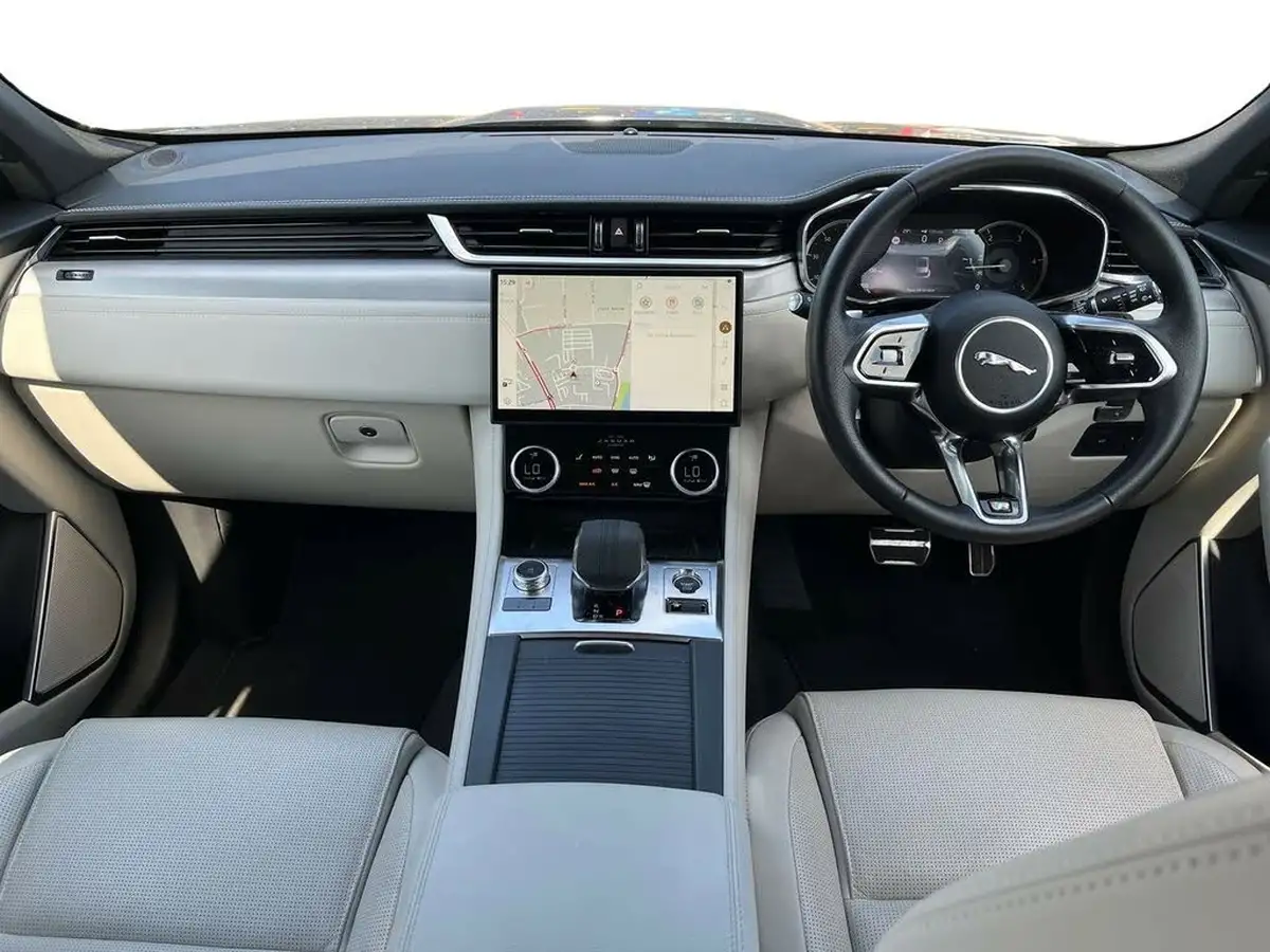 2023-jaguar-f-pace-20-d200-r-dynamic-se-big-5