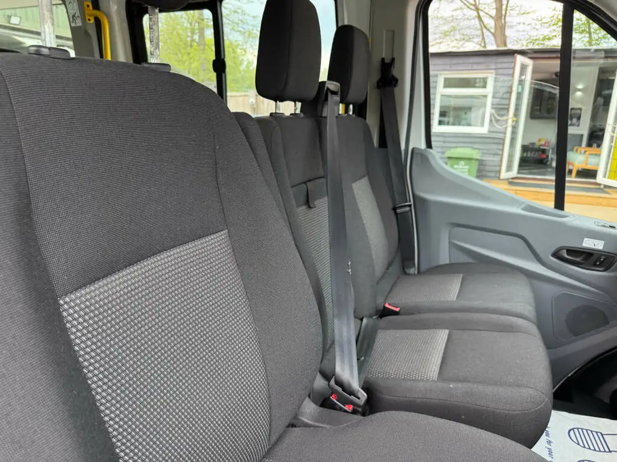2016-ford-transit-22tdci-350-l2h2-125pseu6-hdt-bus-11-seats-big-42