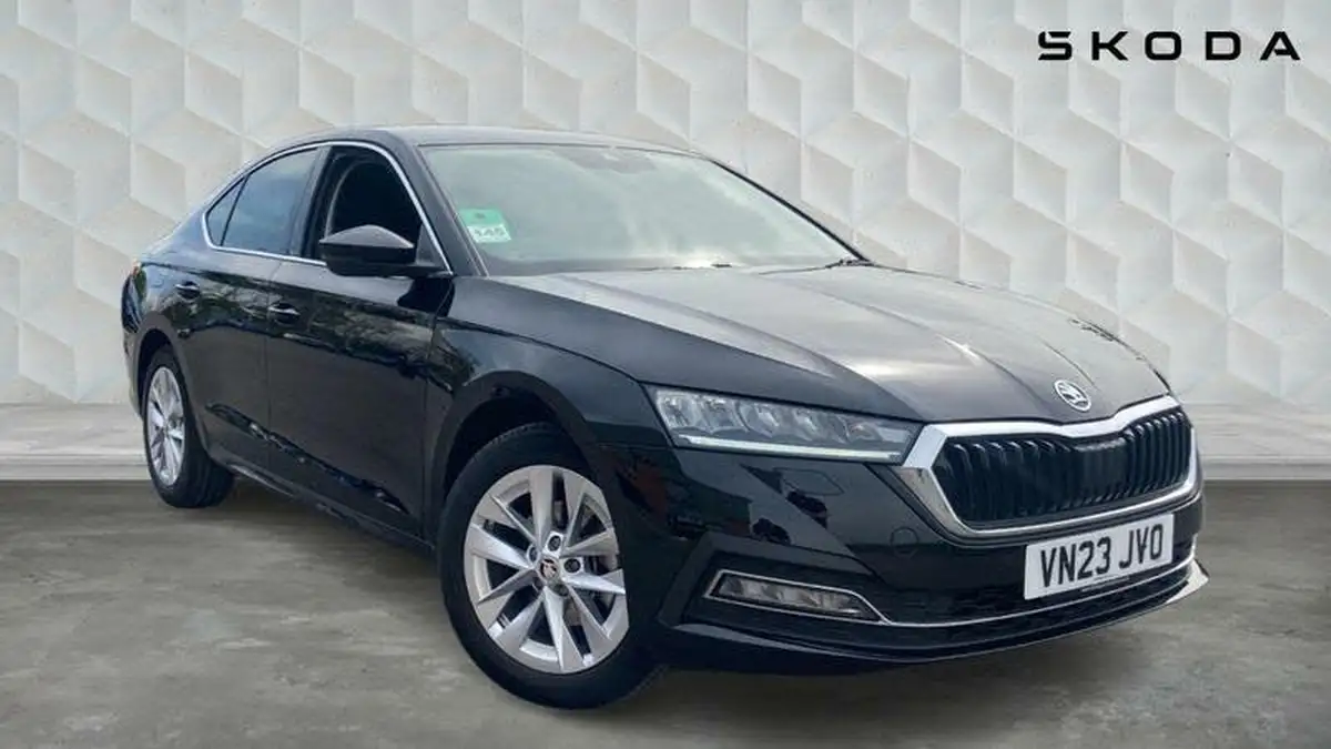 2023-skoda-octavia-15-tsi-se-l-hatchback-big-0