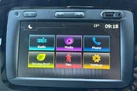 2019-renault-captur-09-tce-iconic-small-16