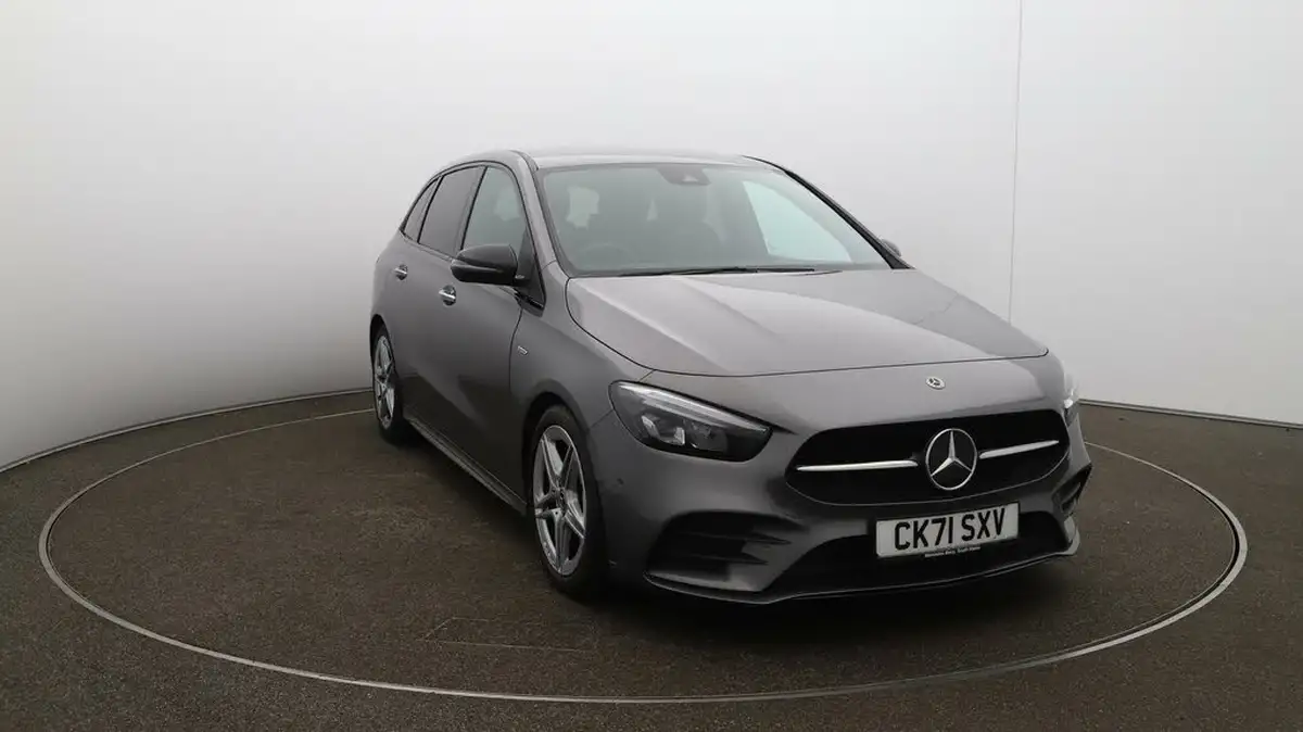 2021-mercedes-benz-b-class-13-b200-amg-line-premium-edition-big-34