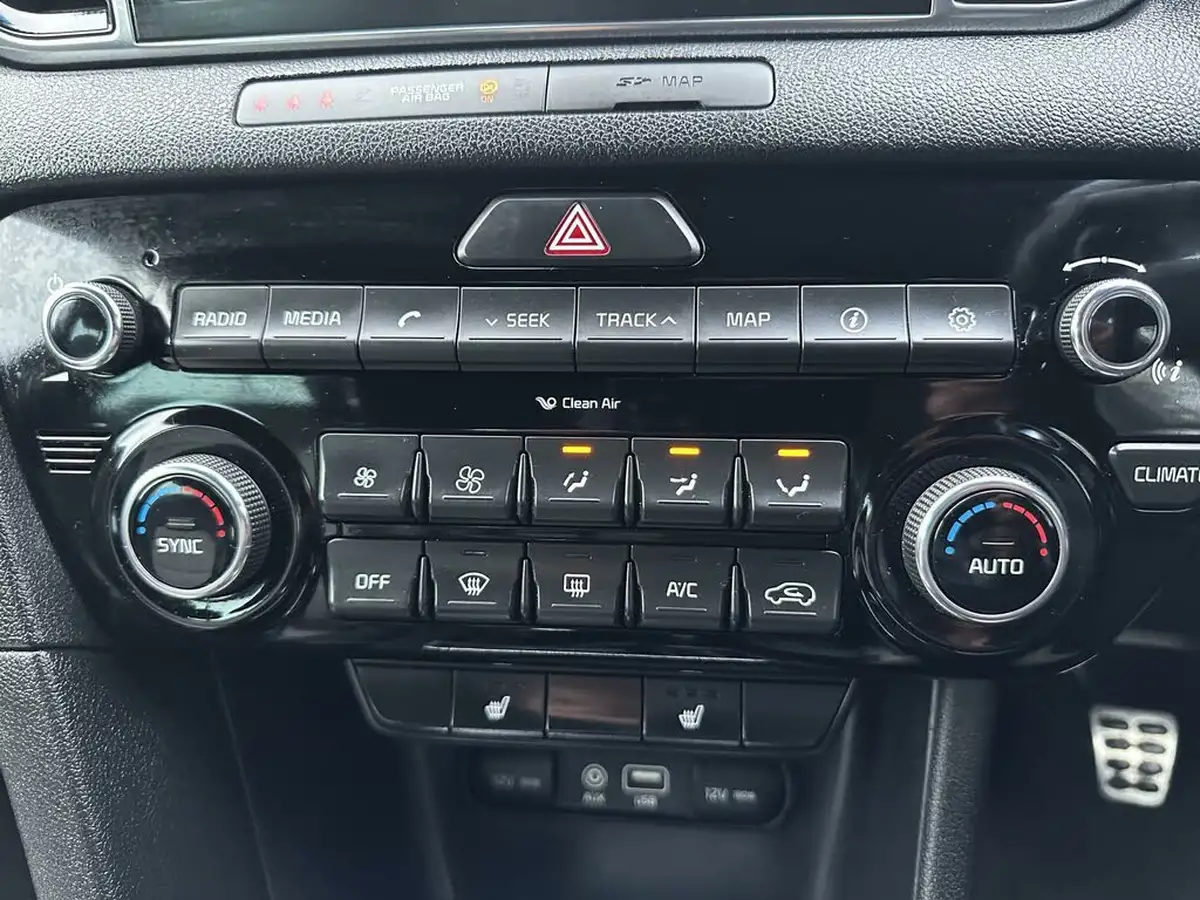 2016-kia-sportage-16-t-gdi-gt-line-big-36