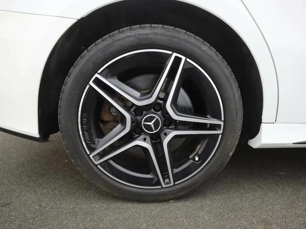 2021-mercedes-benz-a-class-20-a250-amg-line-executive-edition-saloon-4d-big-5