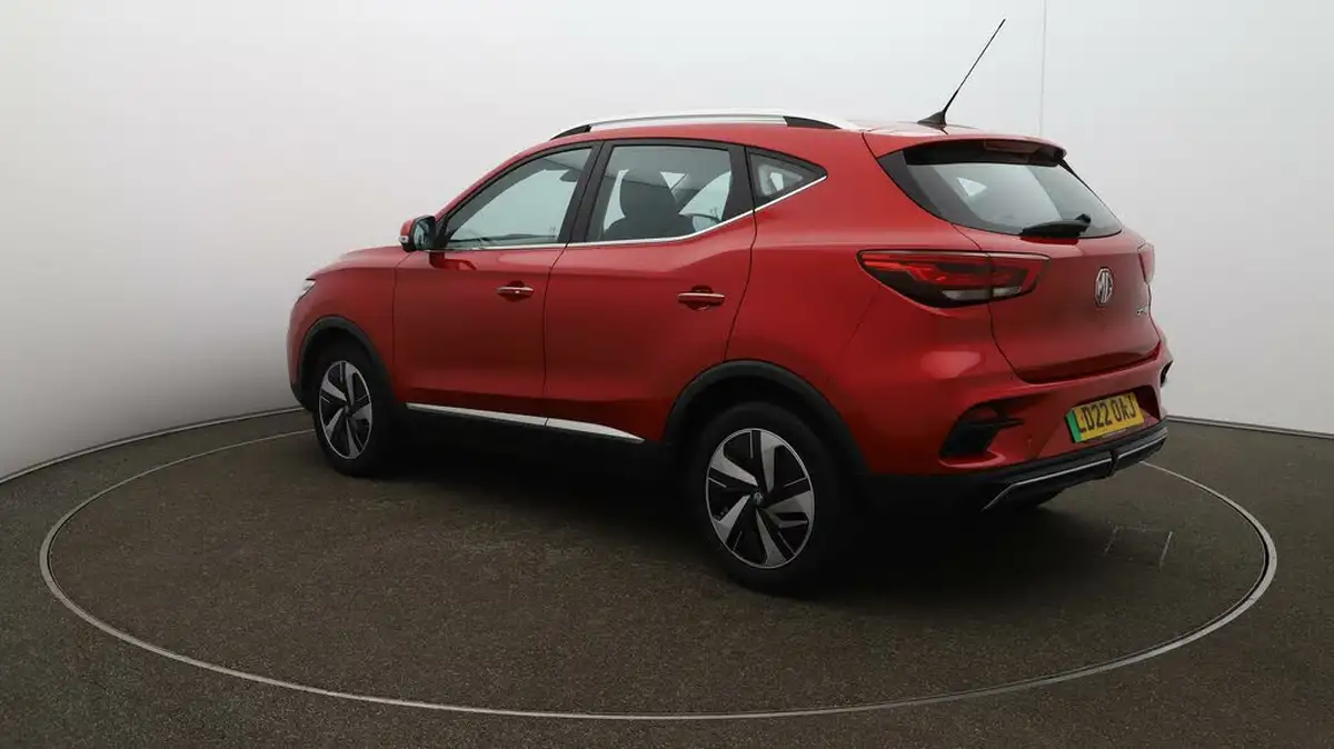 2022-mg-zs-suv-e-trophy-ev-176ps-big-55