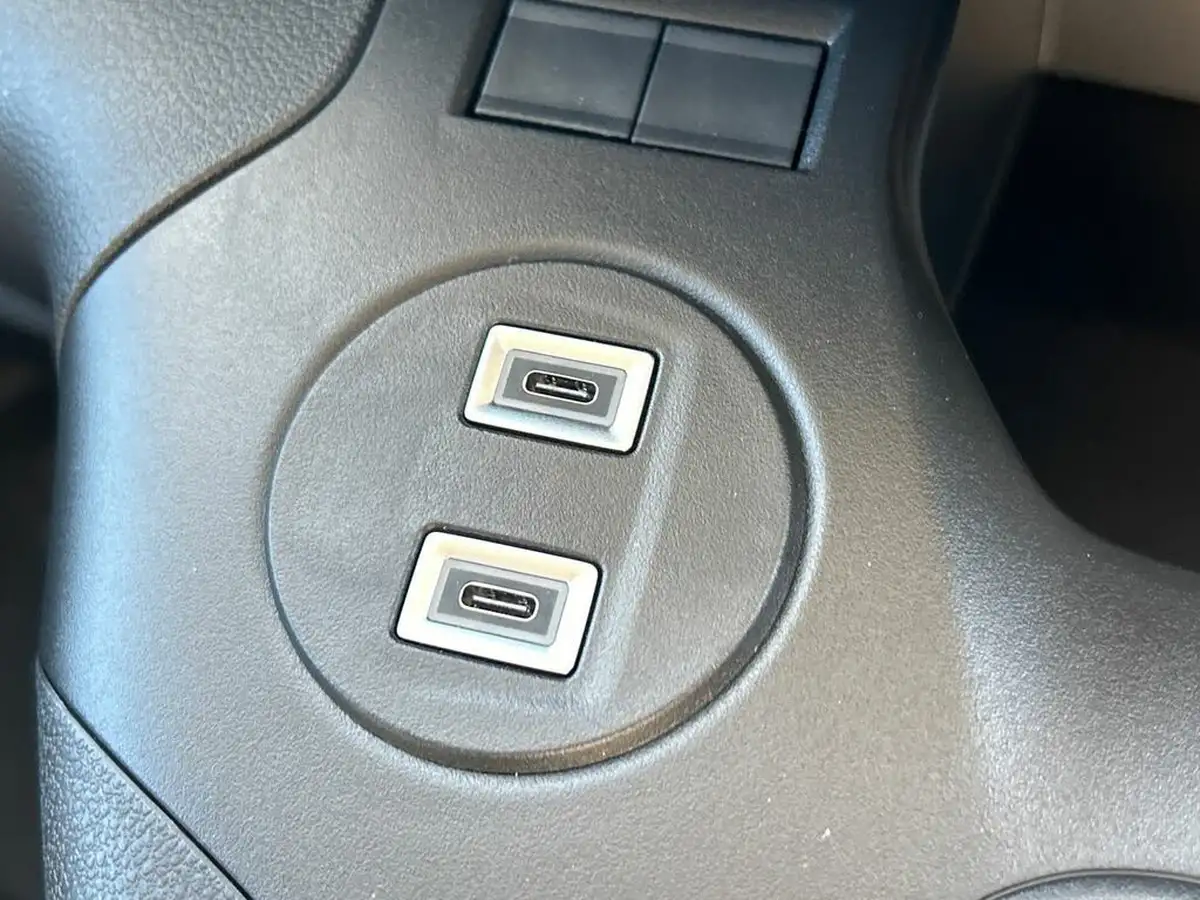 2025-vauxhall-combo-15cdti-prime-xl-100pseu6d-crew-big-24