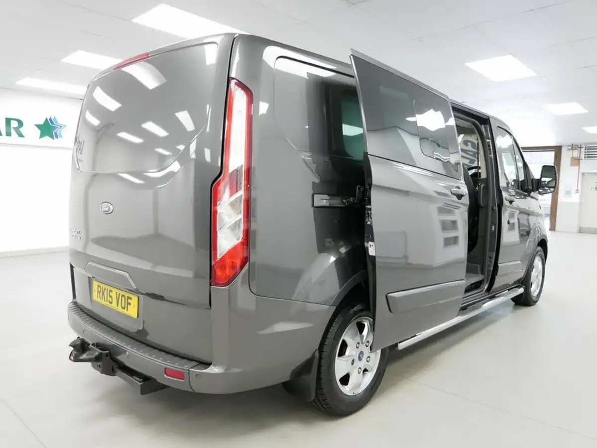 2015-ford-transit-custom-22tdci-290-l2h1-limited-155ps-double-cab-in-van-big-25
