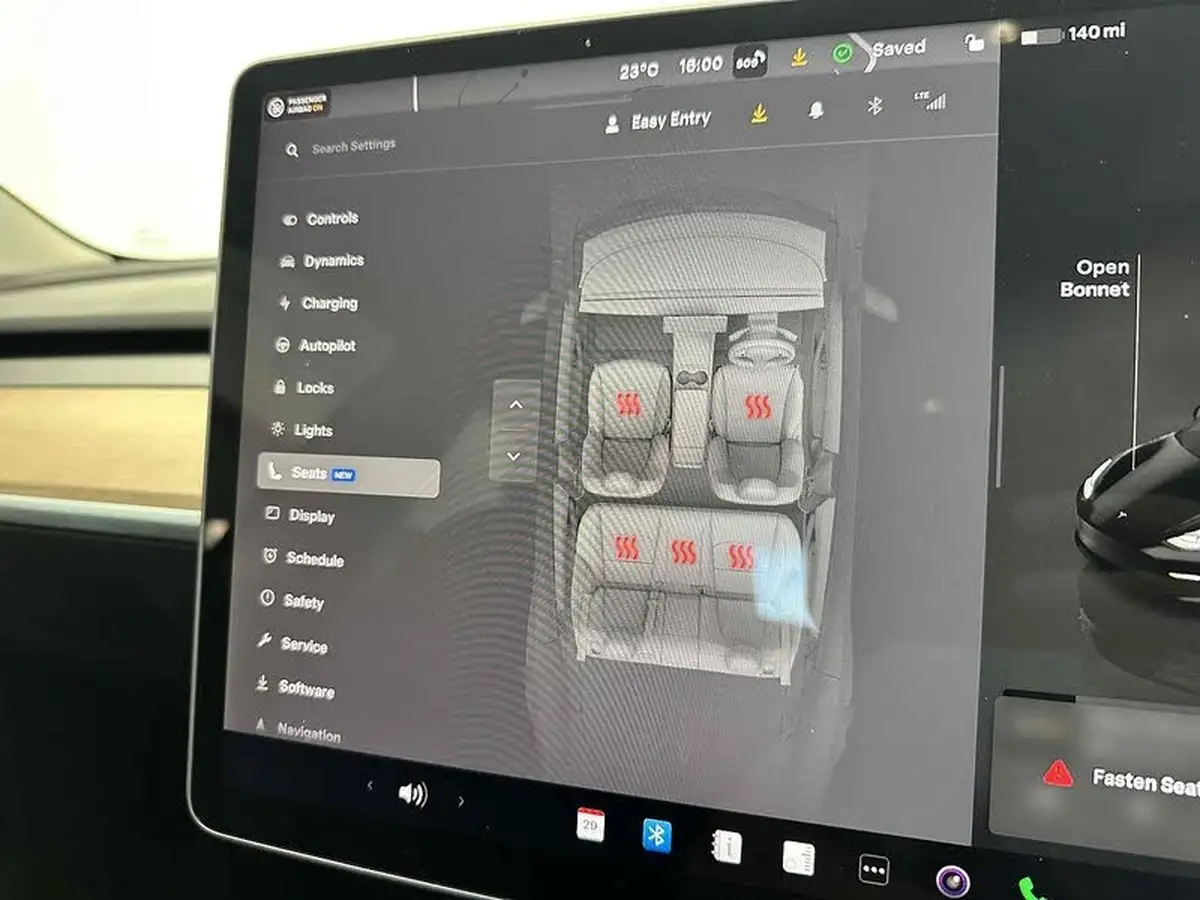 2022-tesla-model-3-e-long-range-big-21