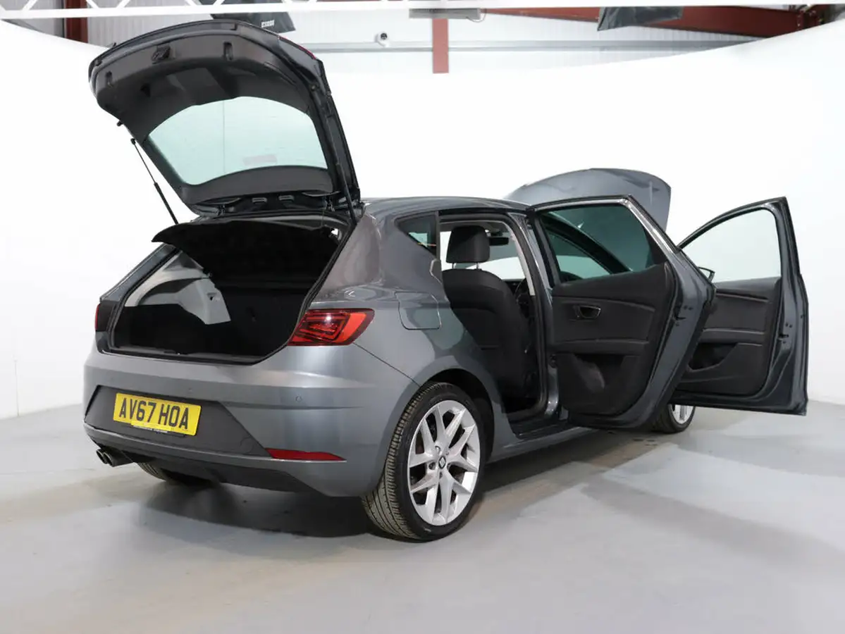 2017-seat-leon-14-tsi-fr-technology-hatchback-5d-big-51