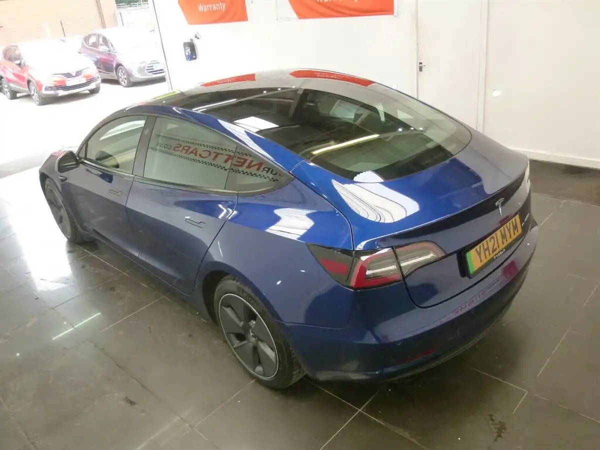 2021-tesla-model-3-e-long-range-4x4-big-24
