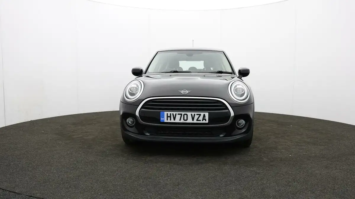 2020-mini-countryman-15-cooper-classic-big-44