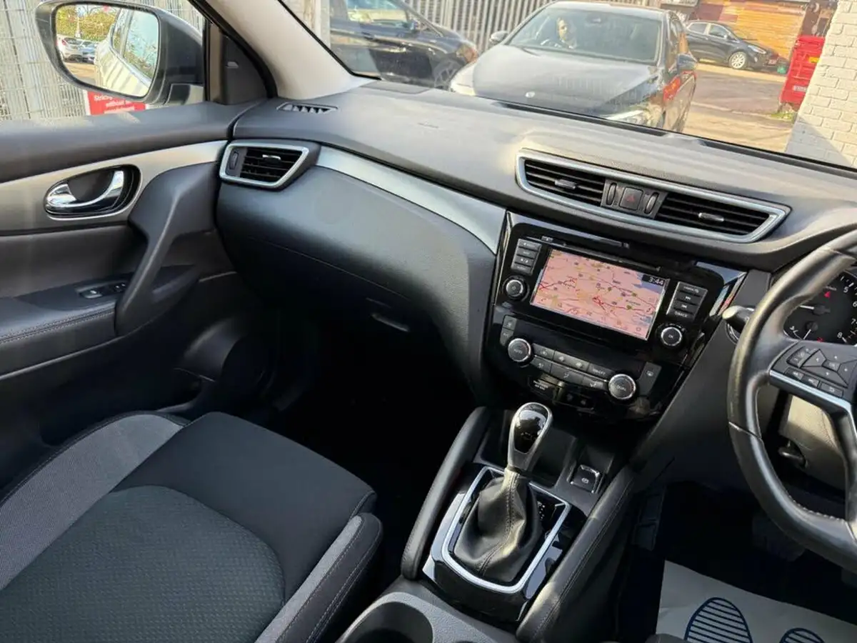 2019-nissan-qashqai-13-dig-t-n-connecta-160ps-propilotheat-pack-dct-big-33