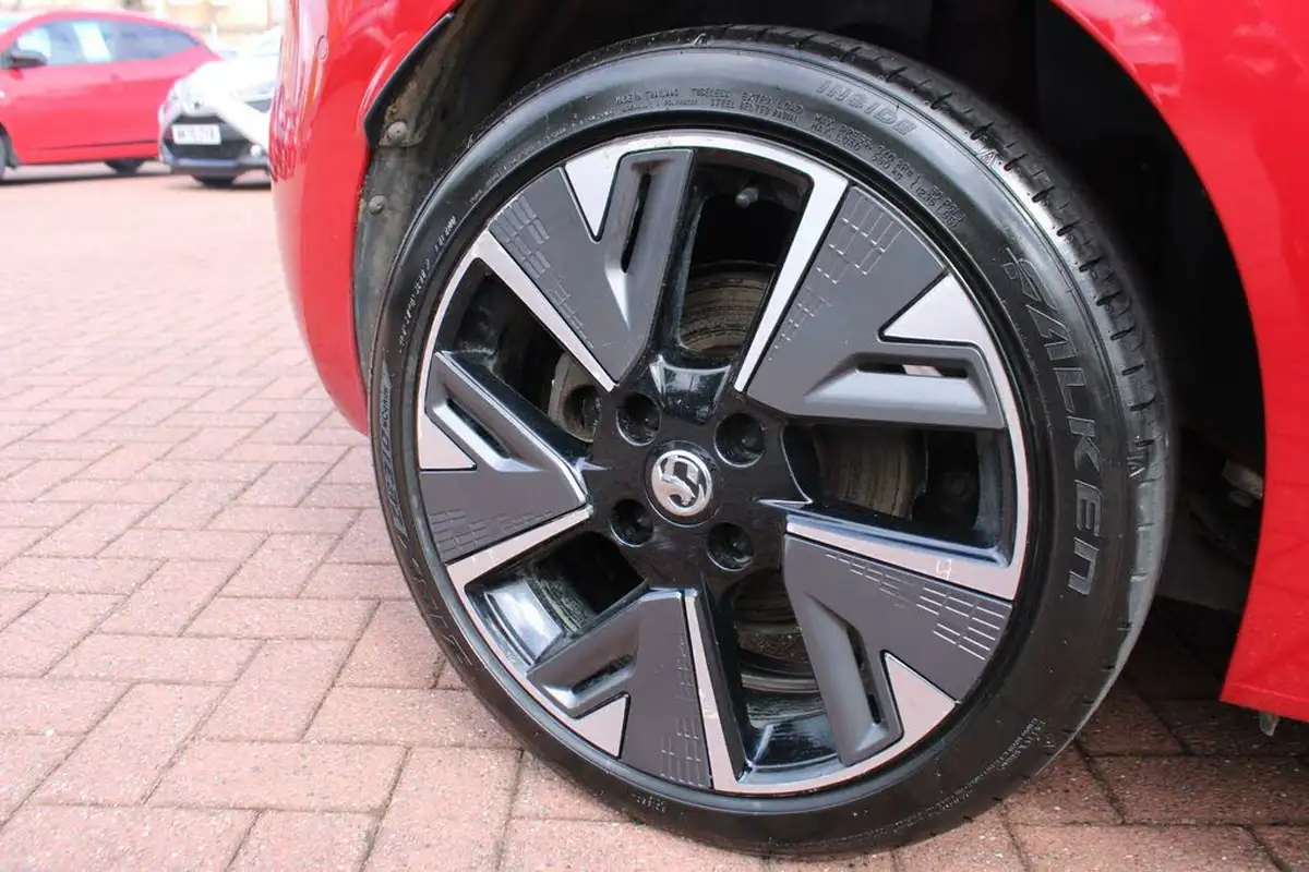 2022-vauxhall-corsa-e-elite-premium-big-11