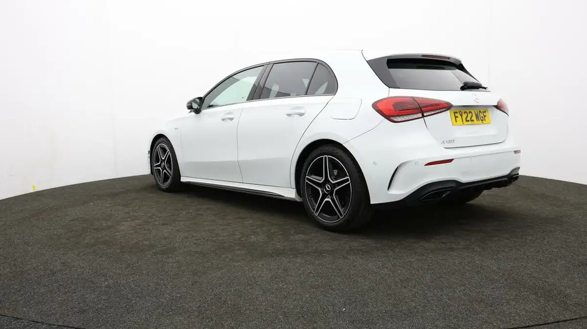 2022-mercedes-benz-a-class-13-a180-amg-line-executive-edition-hatchback-5d-7g-dct-big-70