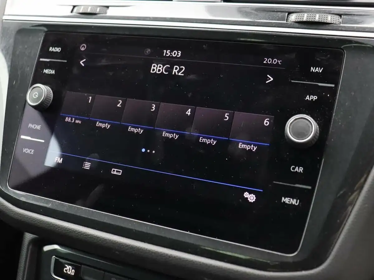 2020-volkswagen-tiguan-15-tsi-match-150ps-dsg-big-10