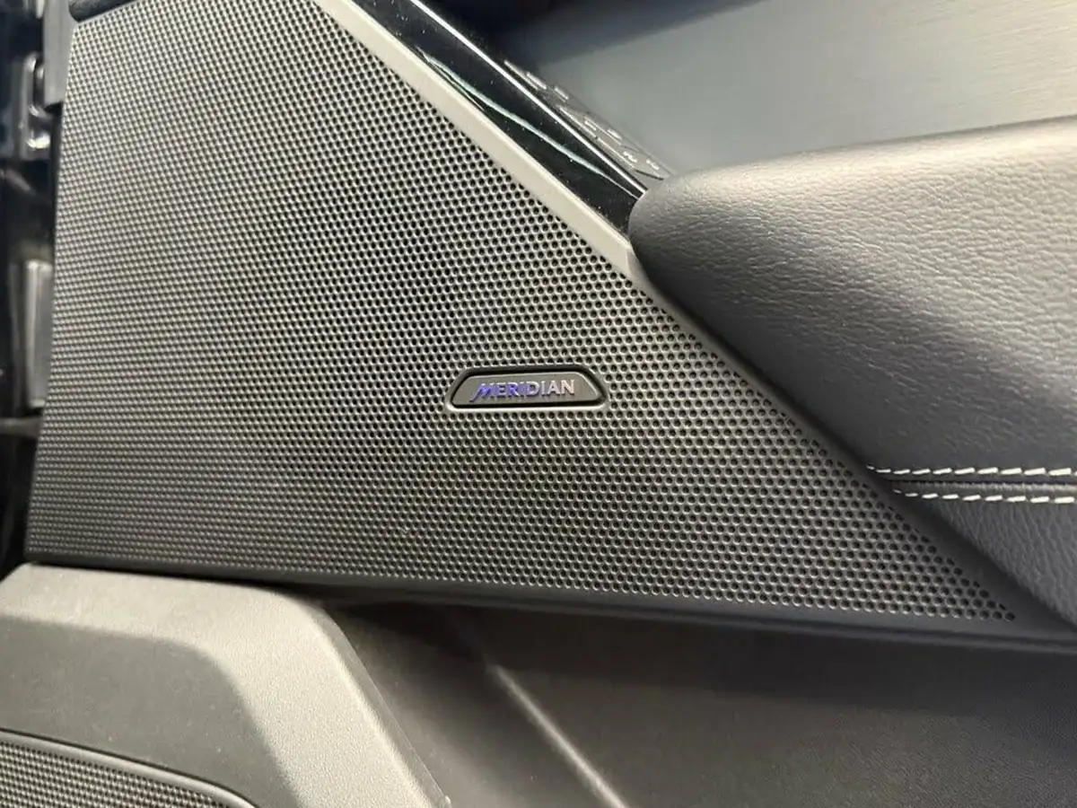 2018-land-rover-range-rover-velar-20-d180-r-dynamic-s-ss-big-37