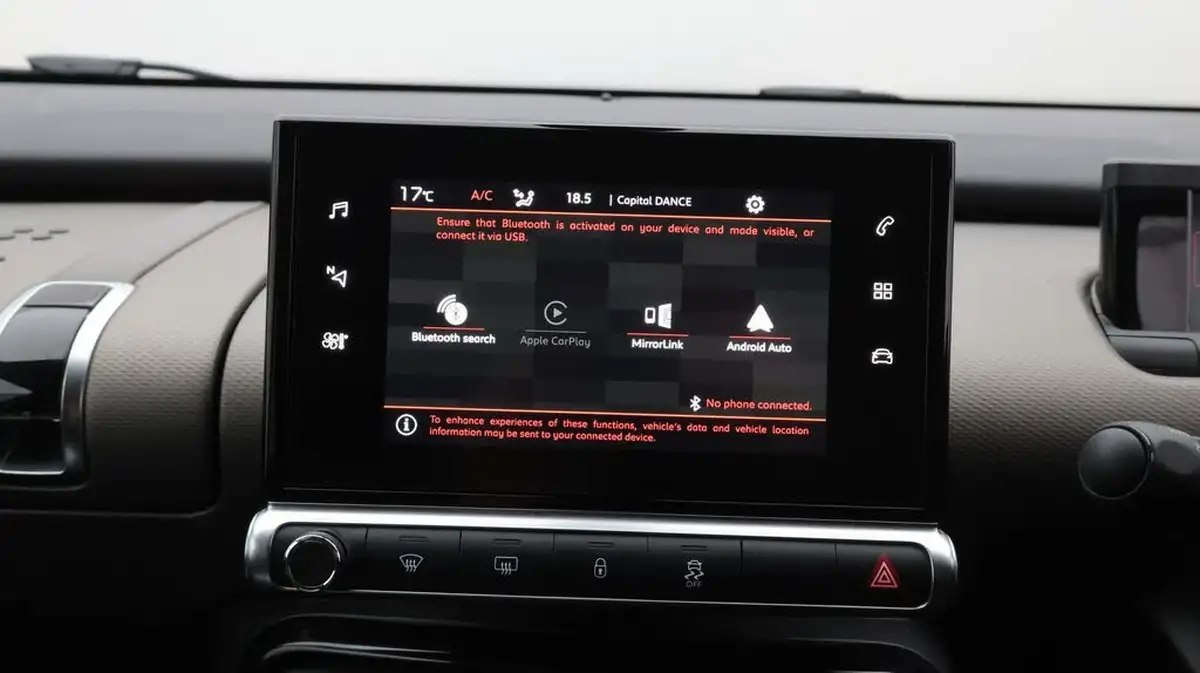 2017-citroen-c4-cactus-16bluehdi-flair-ss-etg6-big-28