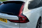 2020-volvo-v90-20-t6-r-design-small-19