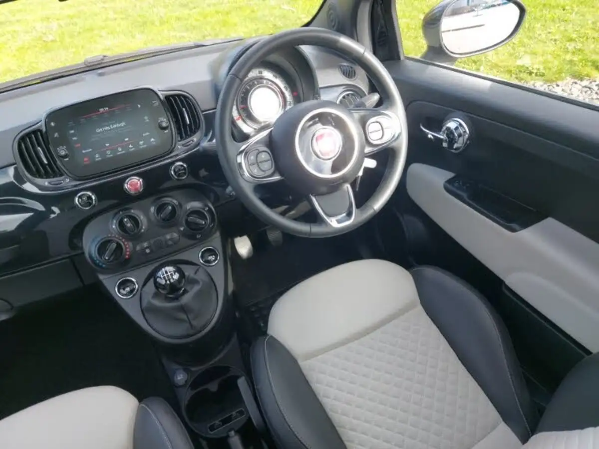 2021-fiat-500-10-dolcevita-big-9