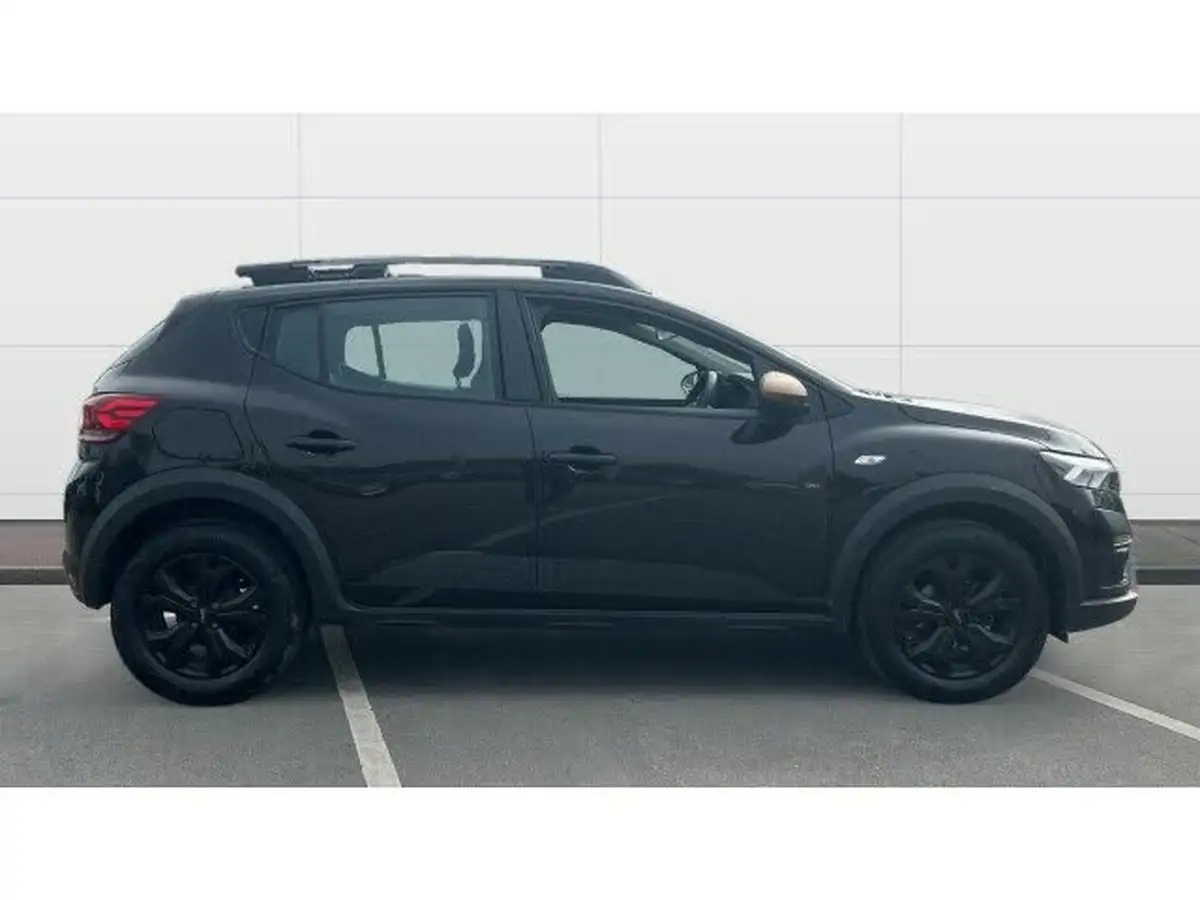 2024-dacia-sandero-stepway-10-tce-extreme-90bhp-big-4