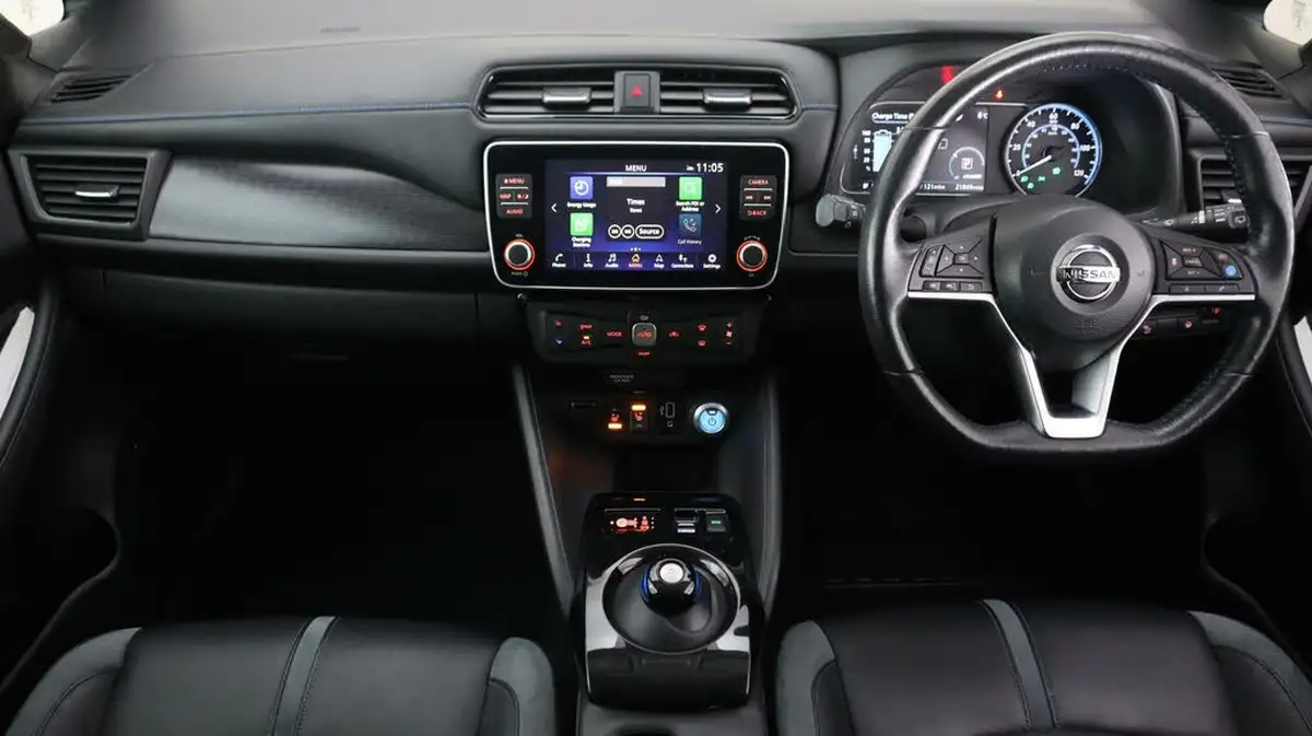 2020-nissan-leaf-e-tekna-big-13