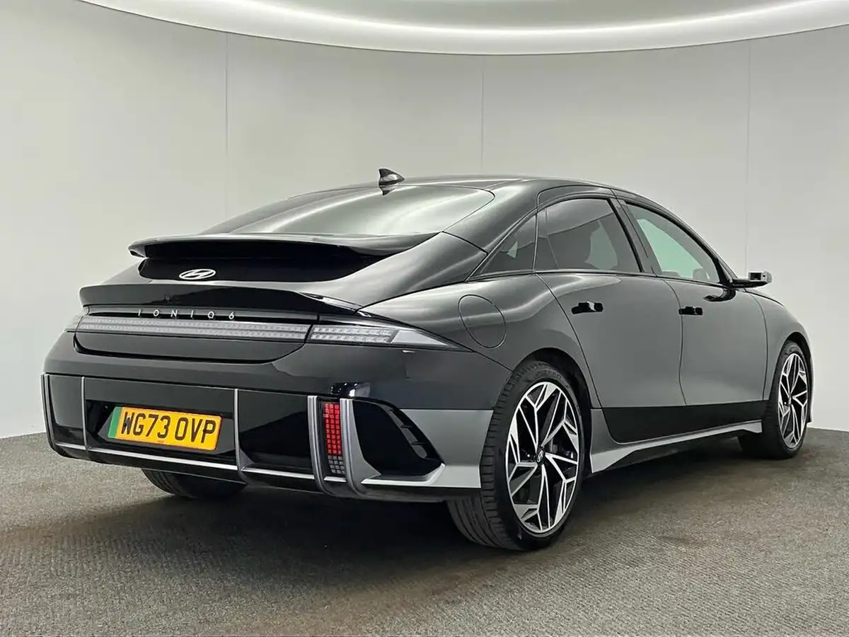 2023-hyundai-ioniq-6-e-ultimate-228ps-single-motor-rwd-big-54