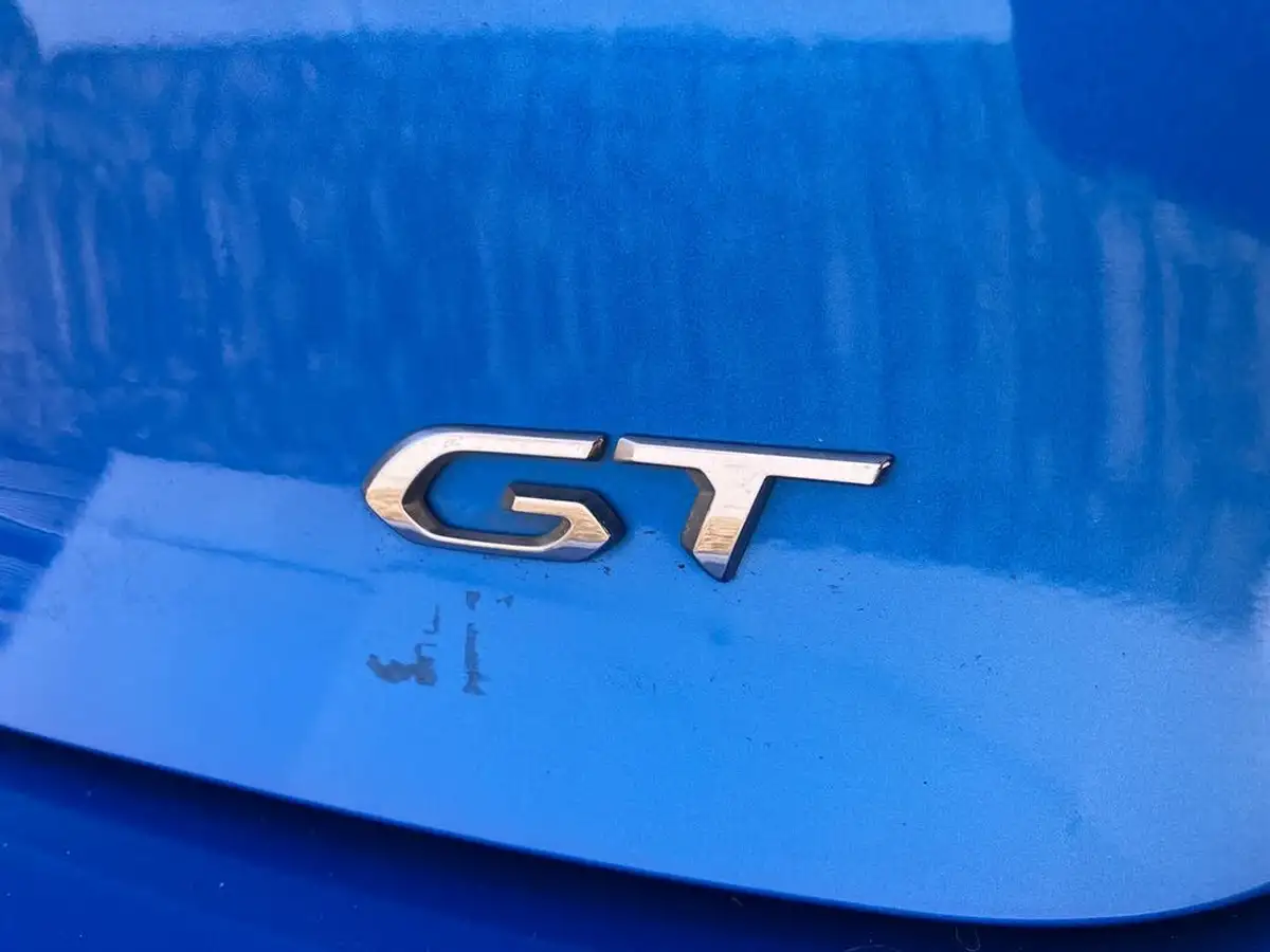 2023-peugeot-208-e-gt-premium-big-26