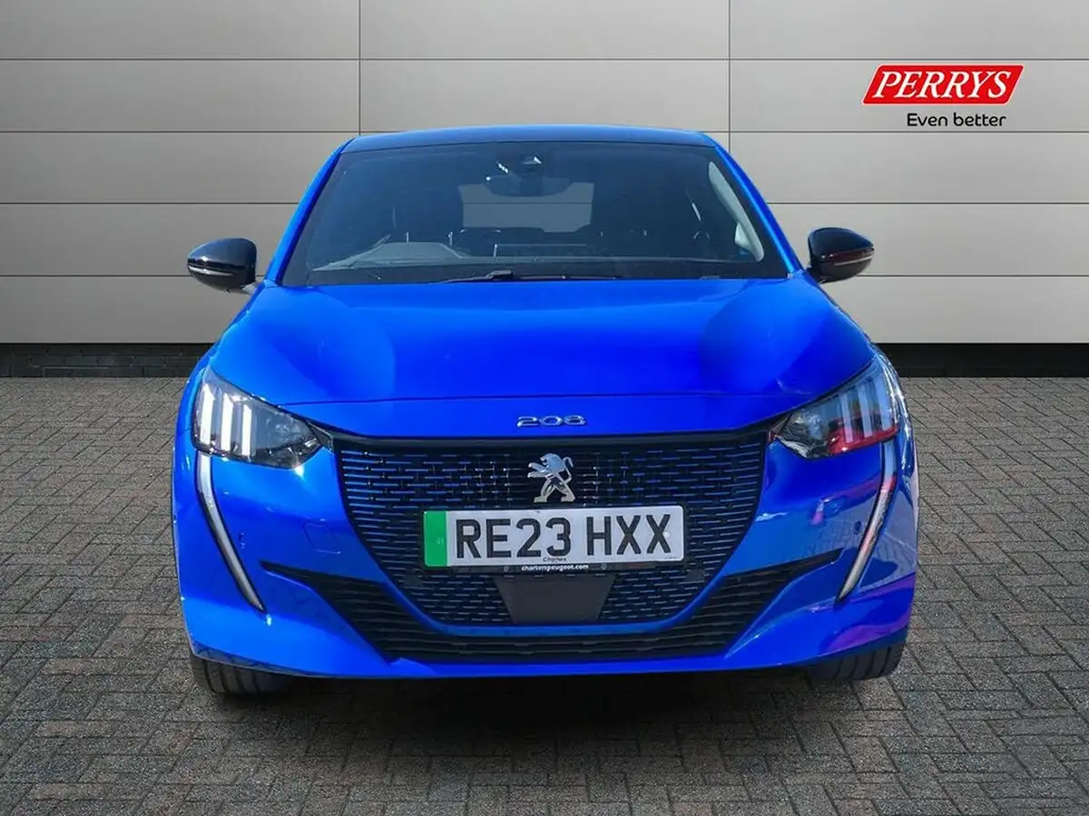 2023-peugeot-208-e-gt-premium-big-3