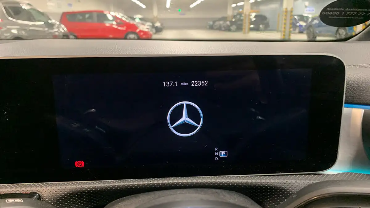 2020-mercedes-benz-cla-13-cla-180-amg-line-premium-coupe-4d-big-12