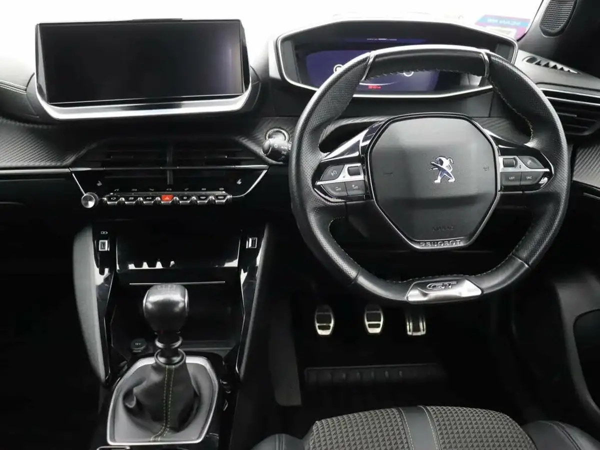 2020-peugeot-2008-suv-15-bluehdi-gt-line-big-13